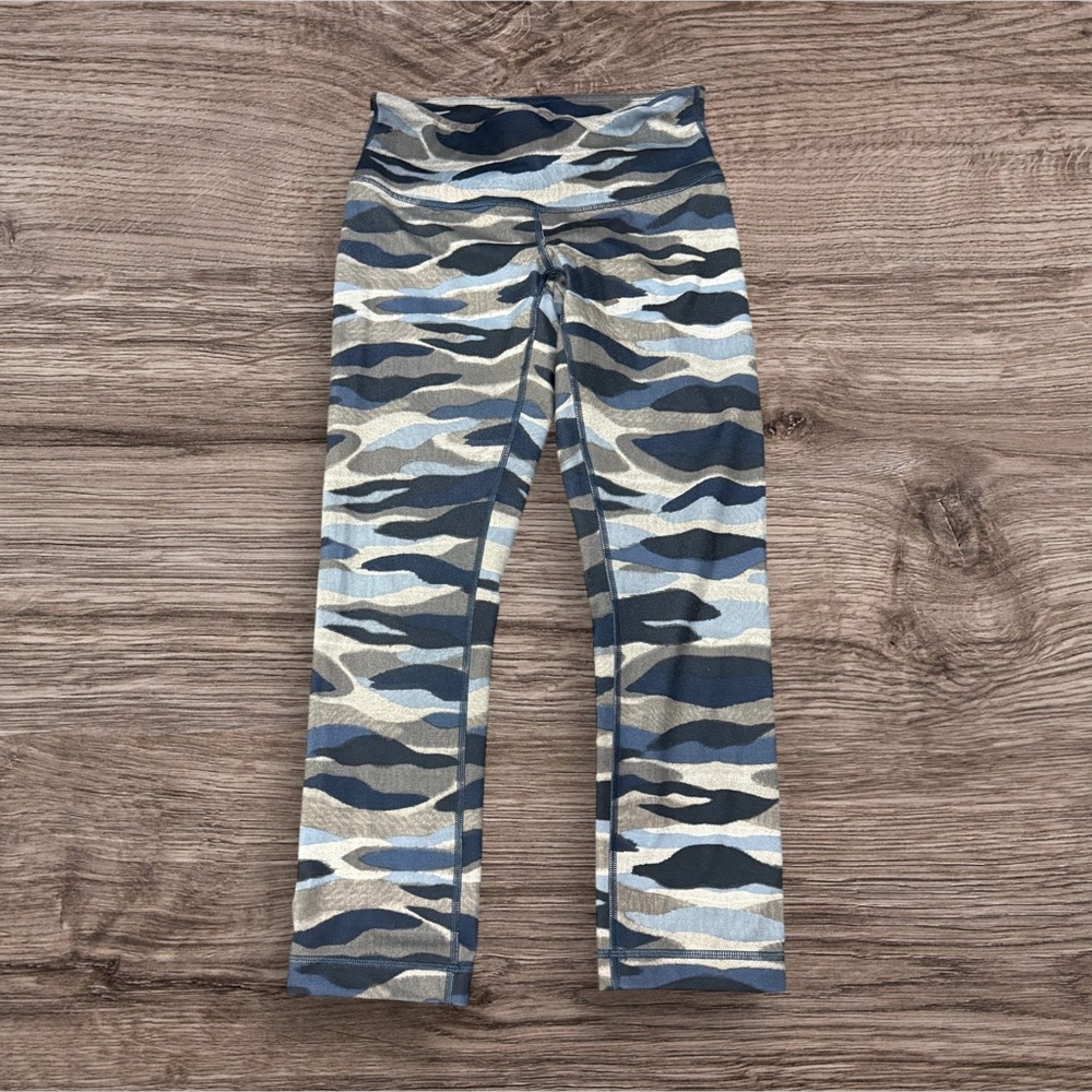 Lululemon Wunder Under Crop